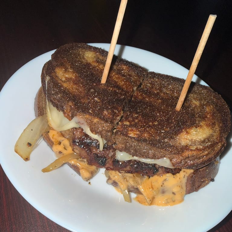 Delicious Patty Melt Experience