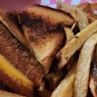 Kids Grilled Cheese W/ French Fries